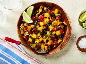 Black bean and mango salad recipe