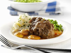 Braised oxtail