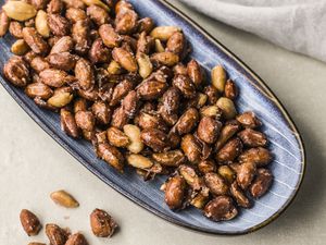 Candied peanuts