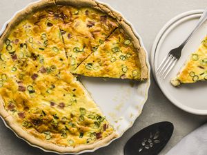 Easy ham and swiss cheese quiche