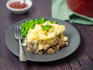 Easy traditional cottage pie