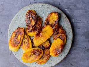 Fried ripe plantains on a plate