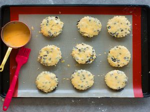 how to make scones - egg wash