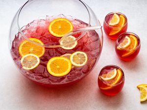 Sparkling Non-Alcoholic Cranberry Punch 