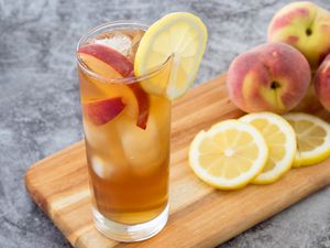 Summer Peach Tea Cocktail With Whiskey