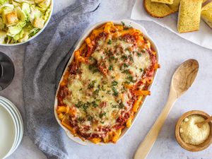 Baked ziti with ground beef