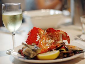 Lobster with white wine